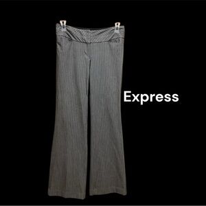 EXPRESS GRAY WITH WHITE PINSTRIPE PANTS SIZE 4 WITH 32” INSEAM GENTLY WORN
